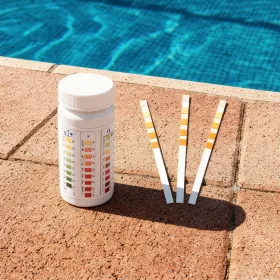  3in1 medence vízelemző tesztcsík klór, pH, lúgosság mérésre 50 db