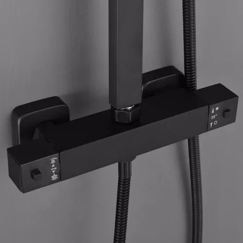 Mazama Black zuhanyszett termosztátos csapteleppel